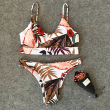 Load image into Gallery viewer, Bandeau Solid Swimwear